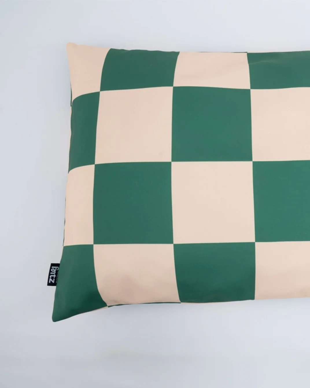 Goalgetter Green + White Check Dog Bed - Image 3