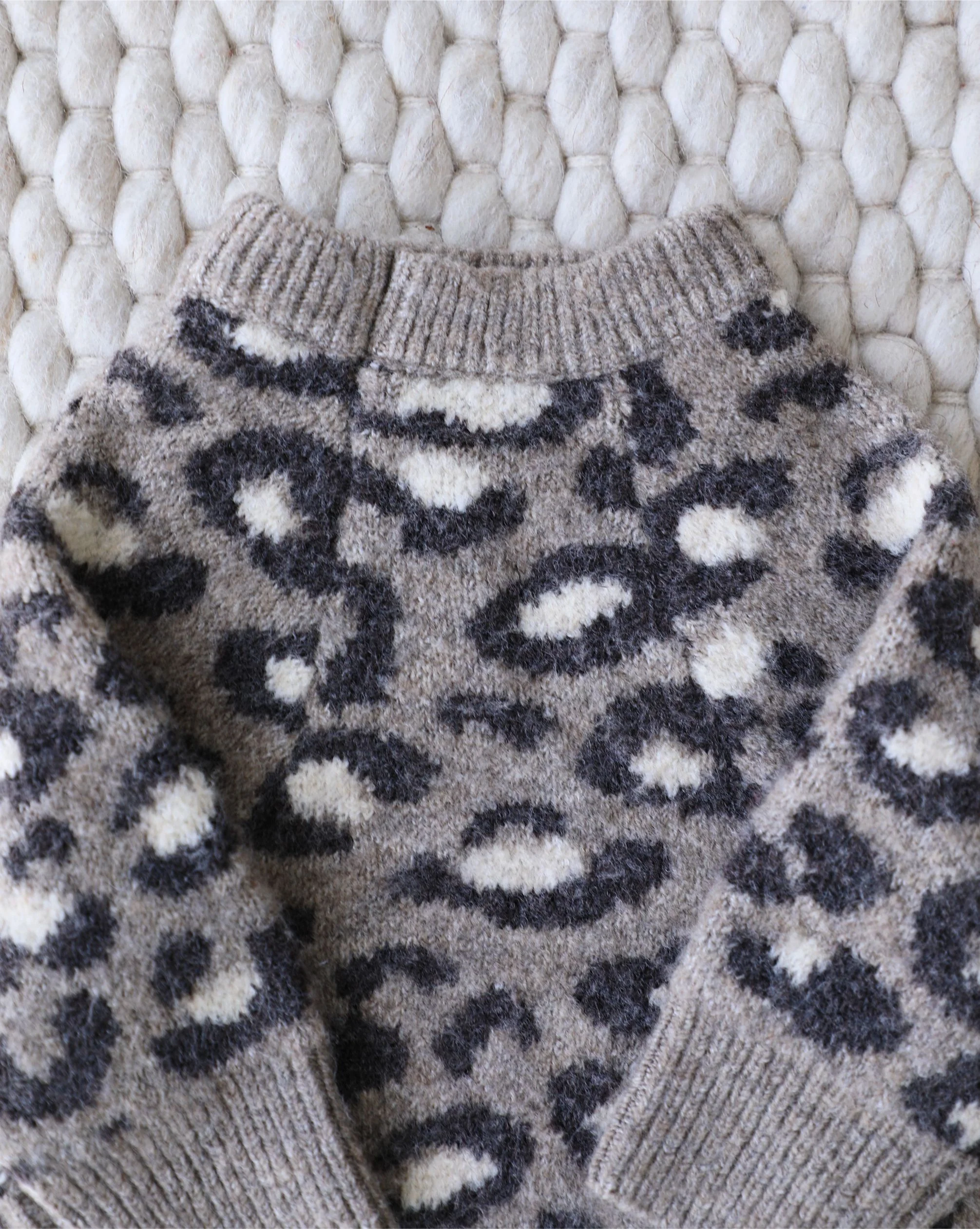 Big Roar Leopard Crewneck Dog Sweater - Image 4