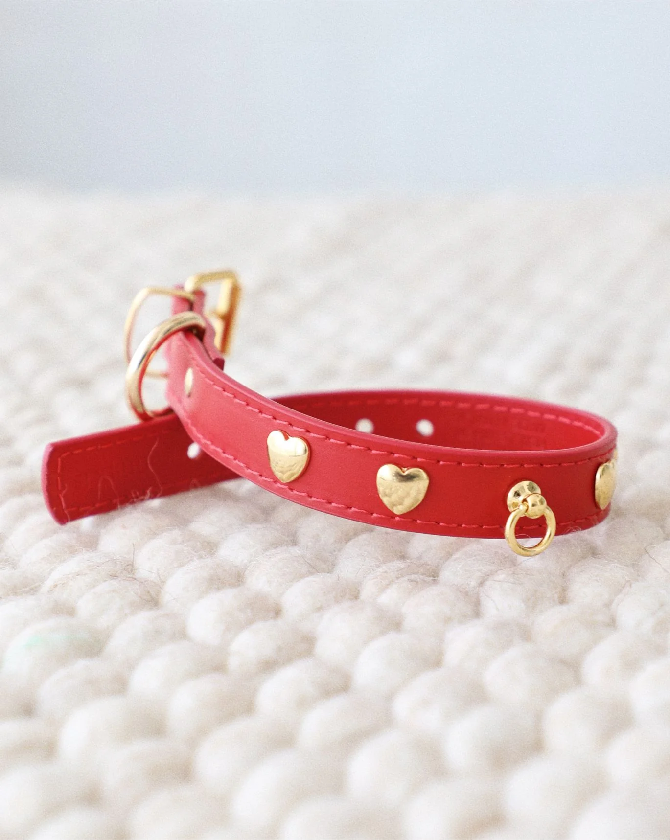 Nara Heart Studded Red Leather Collar - Image 5