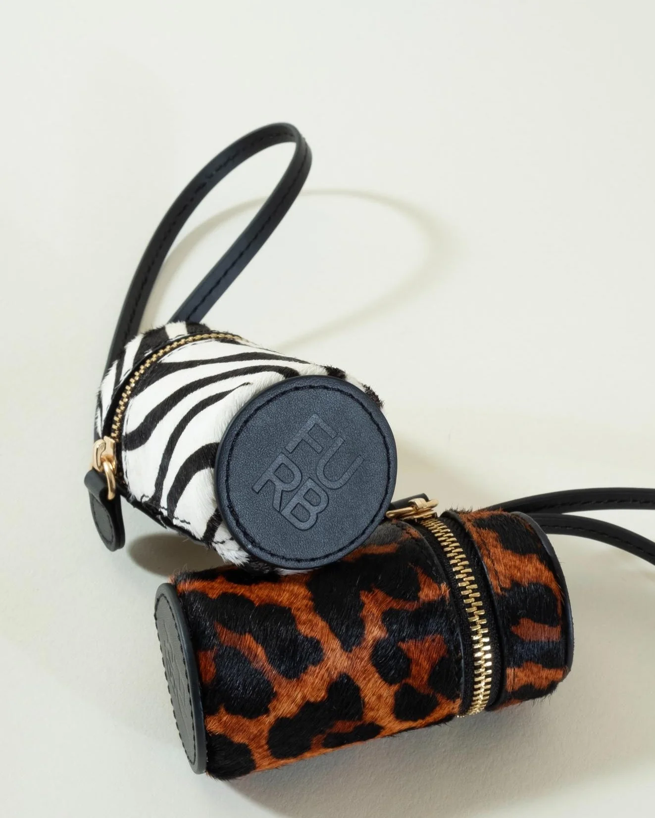 Wylde Zebra Poop Bag Holder - Image 3